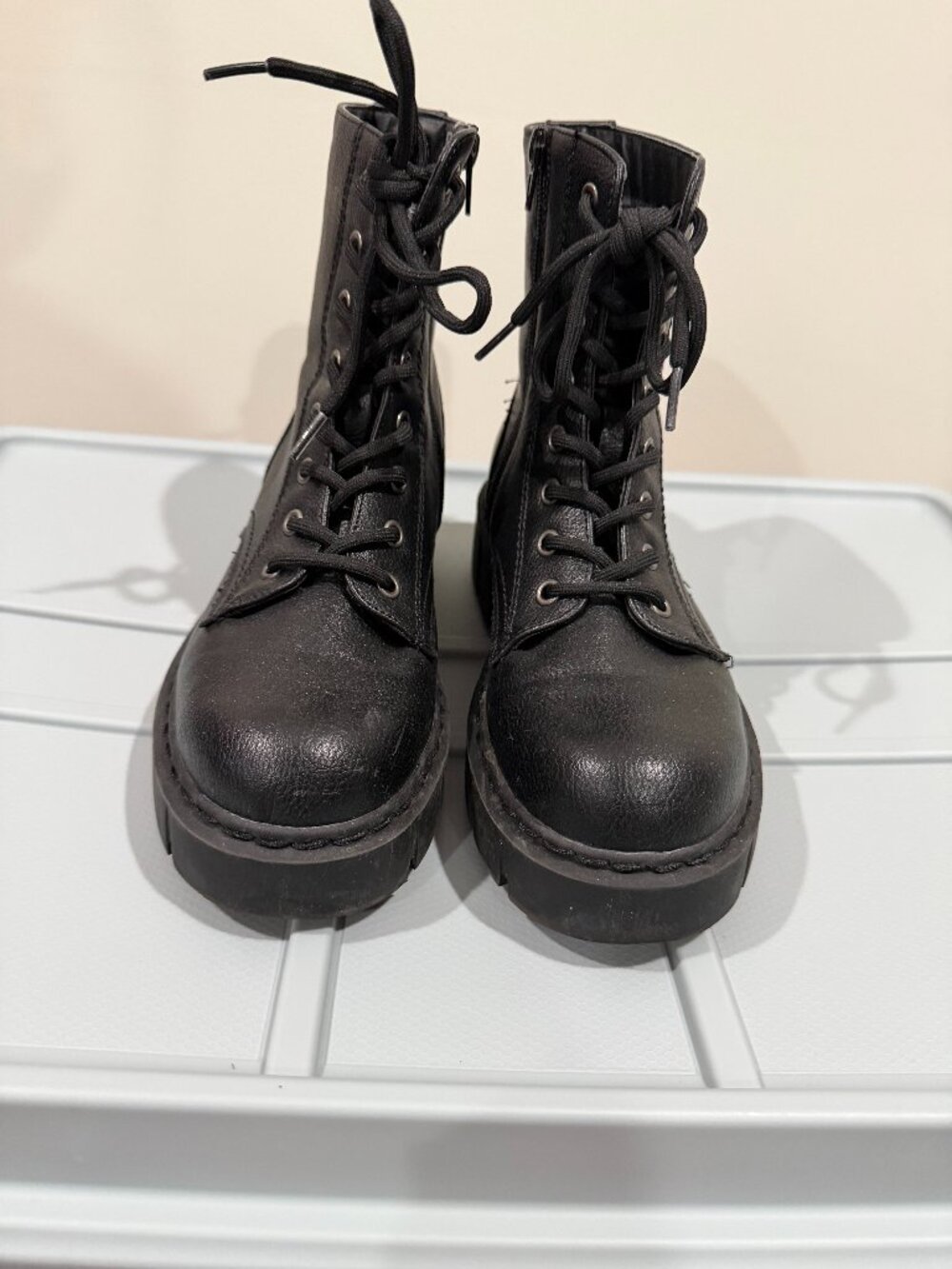 Mix No. 6 Black Lace-Up Combat Boots | Size 6.5